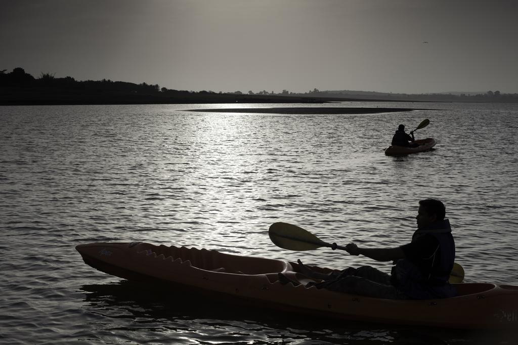 The Serai Kabini Hotell Begūr Eksteriør bilde