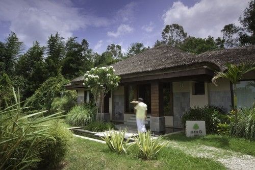 The Serai Kabini Hotell Begūr Eksteriør bilde